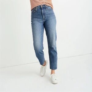 Madewell Classic Straight Jeans in Peralta Wash size